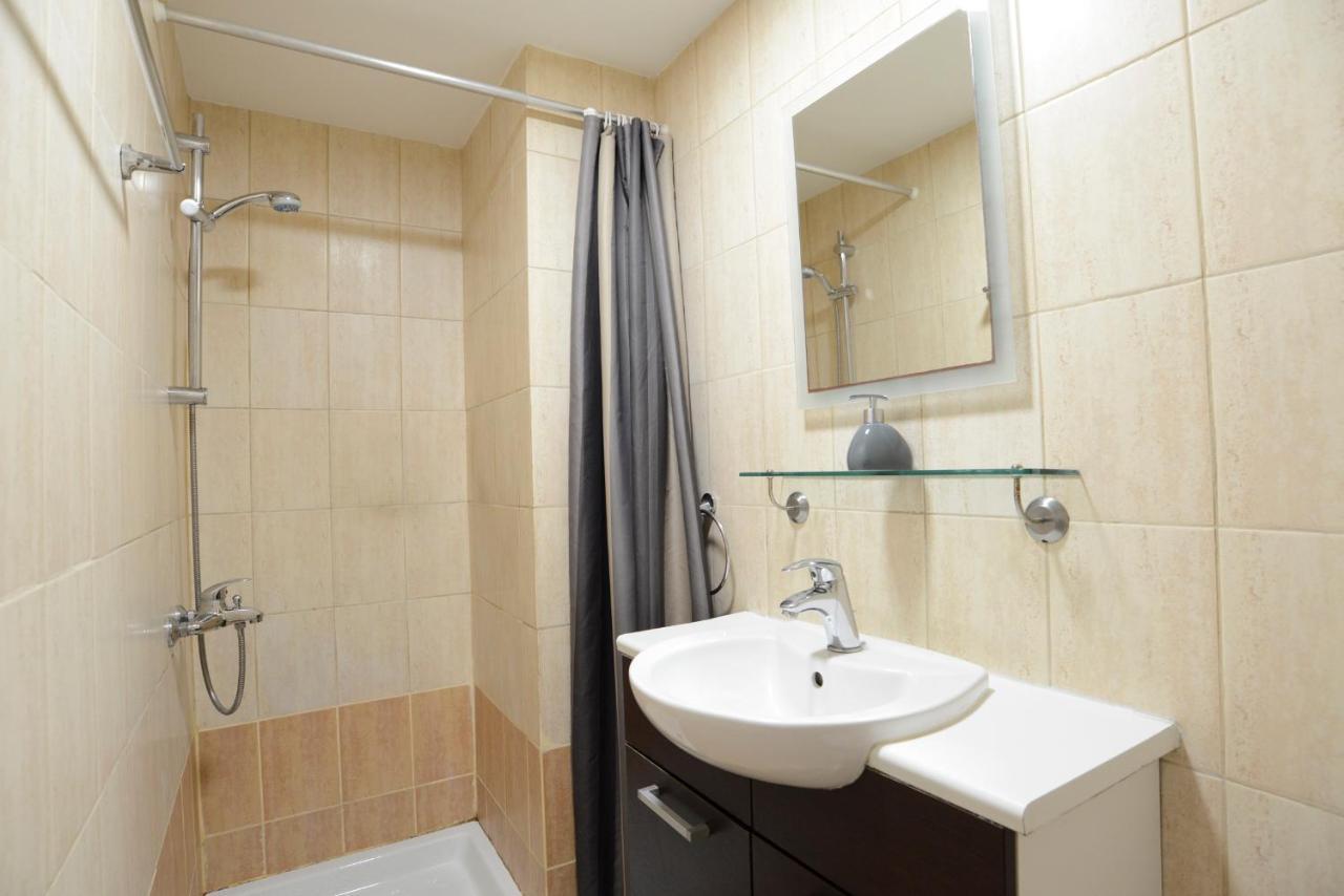 Glabur Stays - The Cozy Atelier - Nicosia City, Free Parking & Wifi, Welcomes You!!! Dış mekan fotoğraf