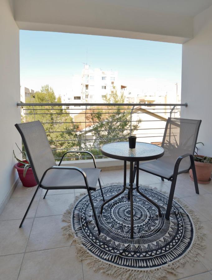 Glabur Stays - The Cozy Atelier - Nicosia City, Free Parking & Wifi, Welcomes You!!! Dış mekan fotoğraf